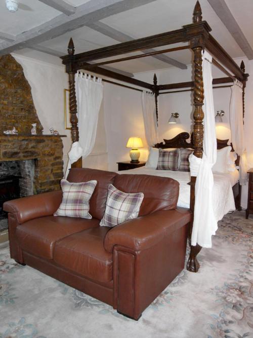 فندق The George At Nunney المظهر الخارجي الصورة
